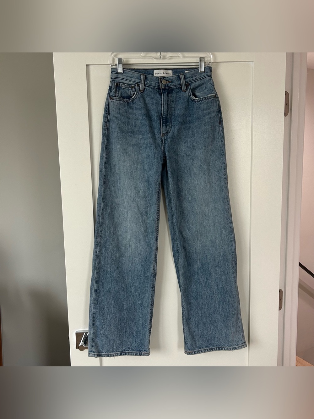 Aritzia Denim Forum The Farrah Hi-Rise Wide Leg Jean 30L Blue Denim Size 26 - Picture 4 of 15